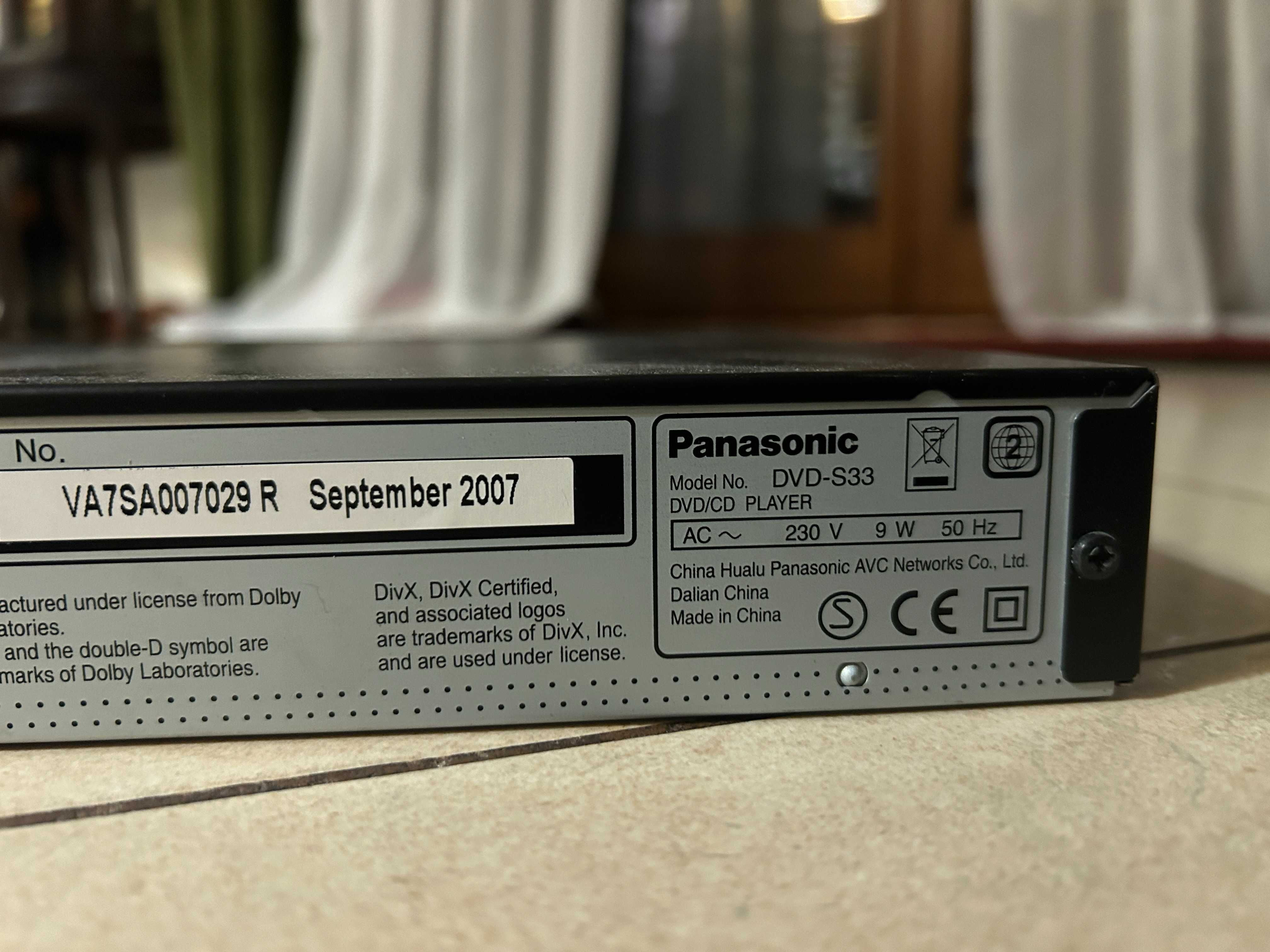 Odtwarzacz DVD/CD Panasonic DVD-S33