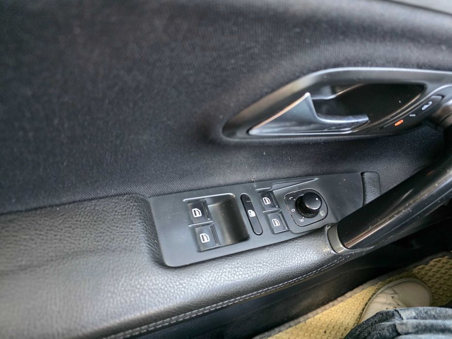 Volkswagen Passat CC дизель 2.0 2012 рік. Офіційне