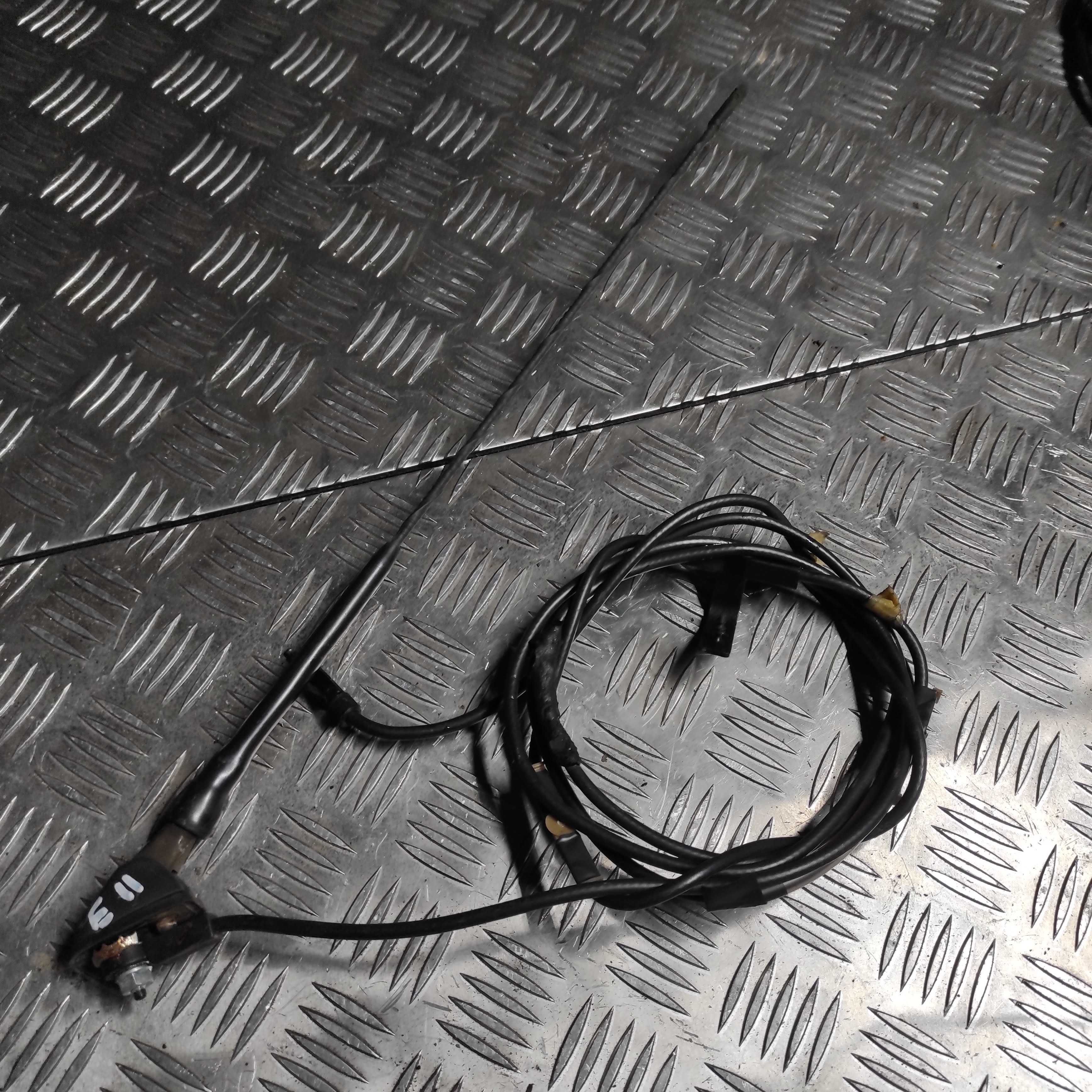 Antena dachowa kabel Corolla E11