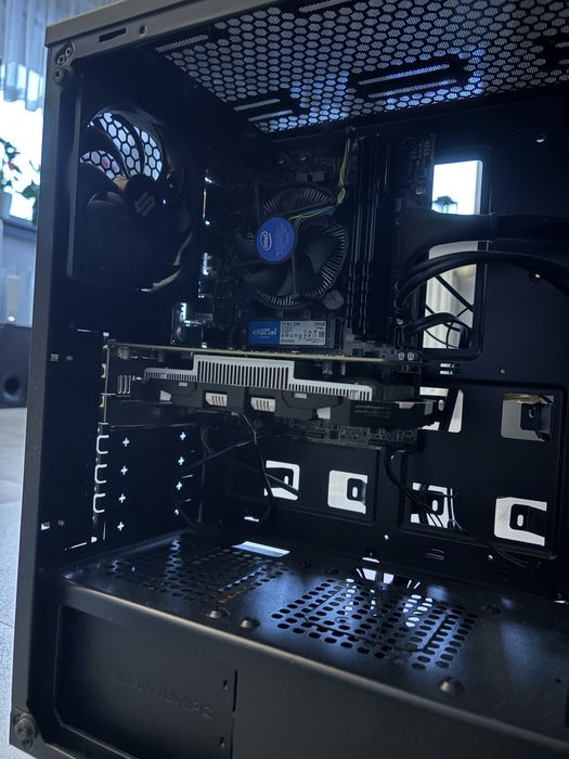 Komputer stacjonarny