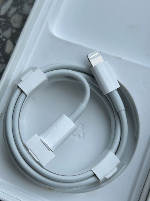 Oryginalny kabel iPhone iPad AirPod USB c Lightning Apple ładowarka
