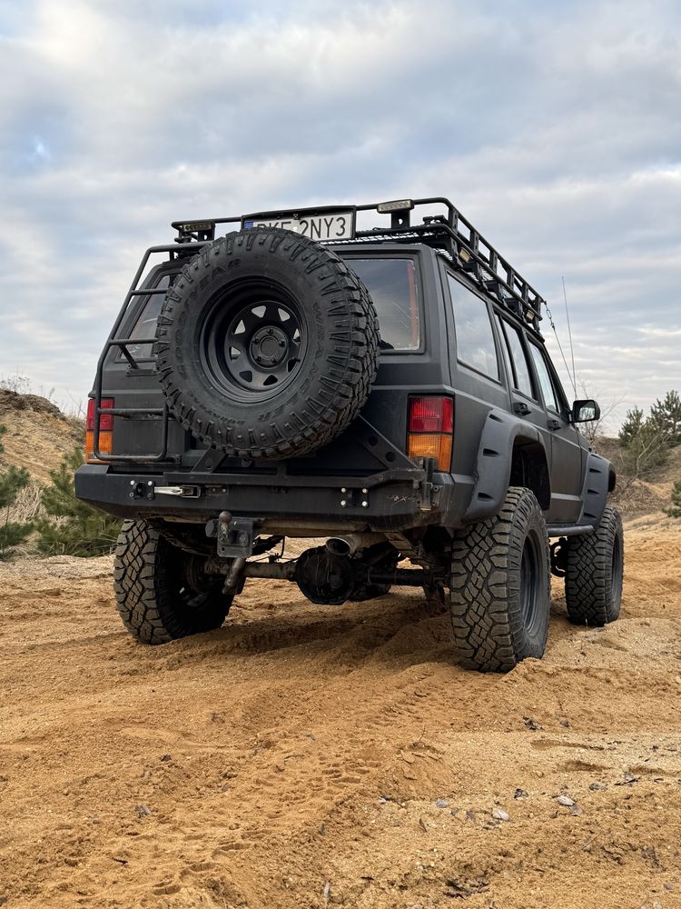 Jeep xj 2.5 benzyna + gaz 4.5 lift zamiana