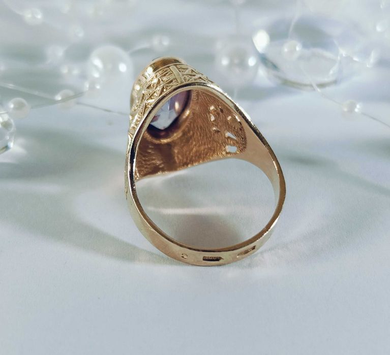 Piękny złoty pierścionek 9,44G 585