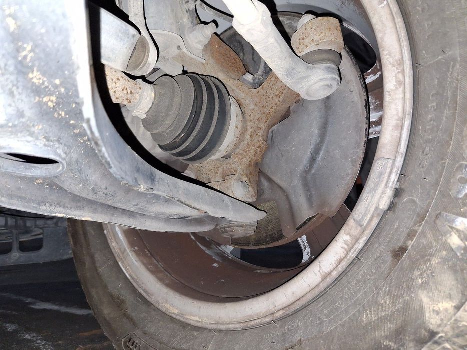 Manga De Eixo Frente Direita Ford Tourneo Courier B460 Kombi