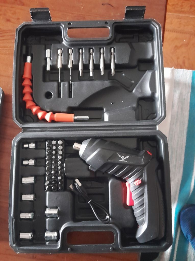Ferramentas varias manual e elétricas recarregáveis