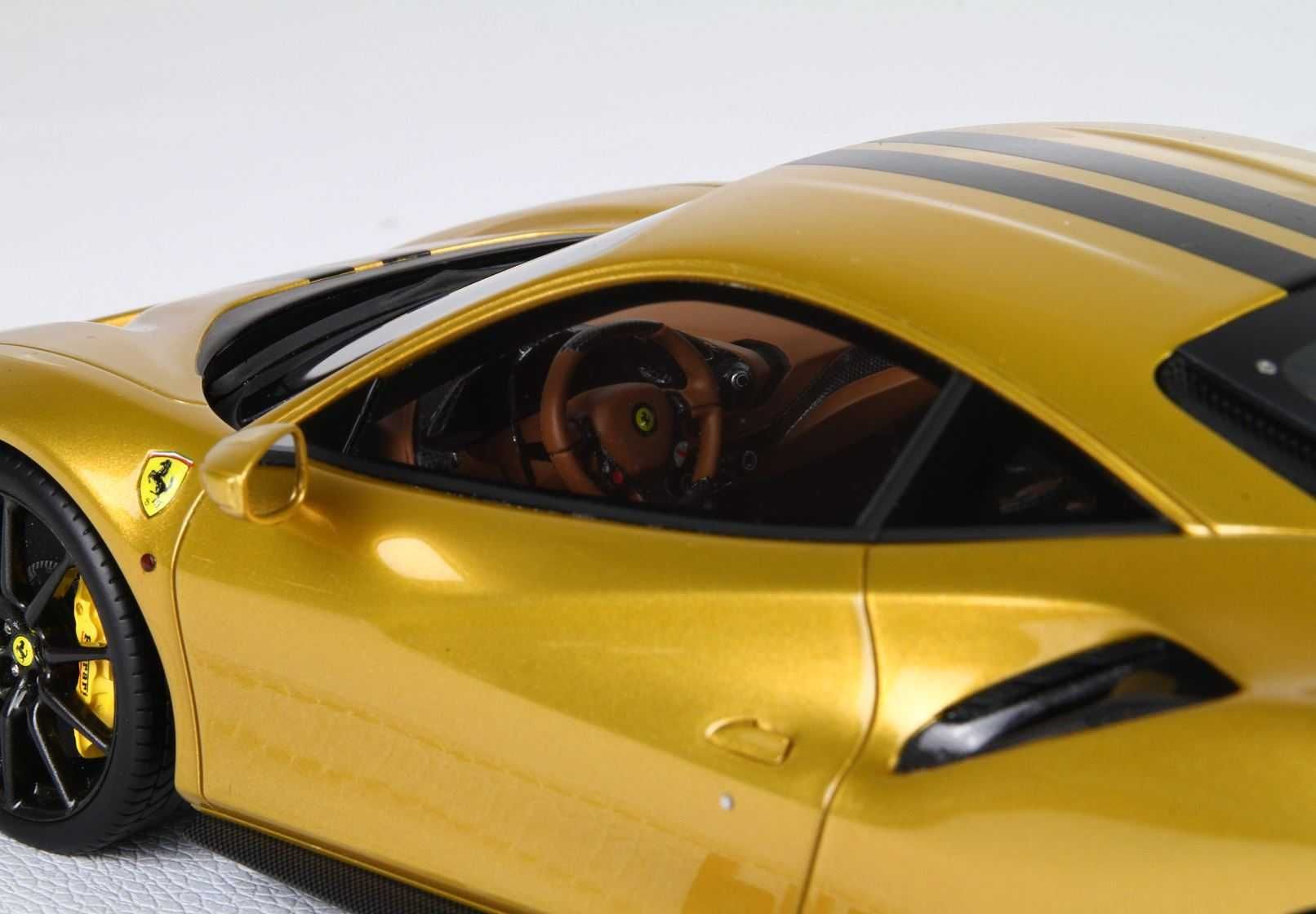 1:18 Ferrari 488 Pista Metallic Gold - BBR Models - Limited to 15 pcs