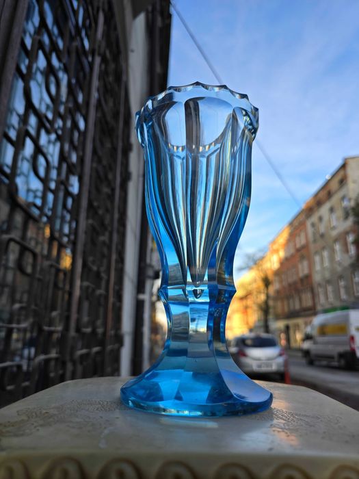 Stary szklany niebieski wazon anrt deco