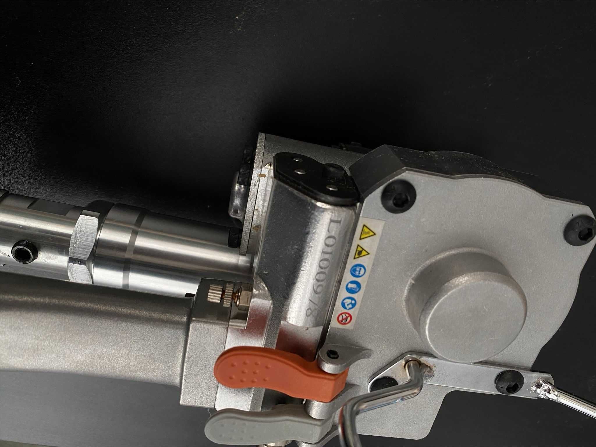 Bandownica pneumatyczna narzędzie do spinania taśmą 13-19mm PET