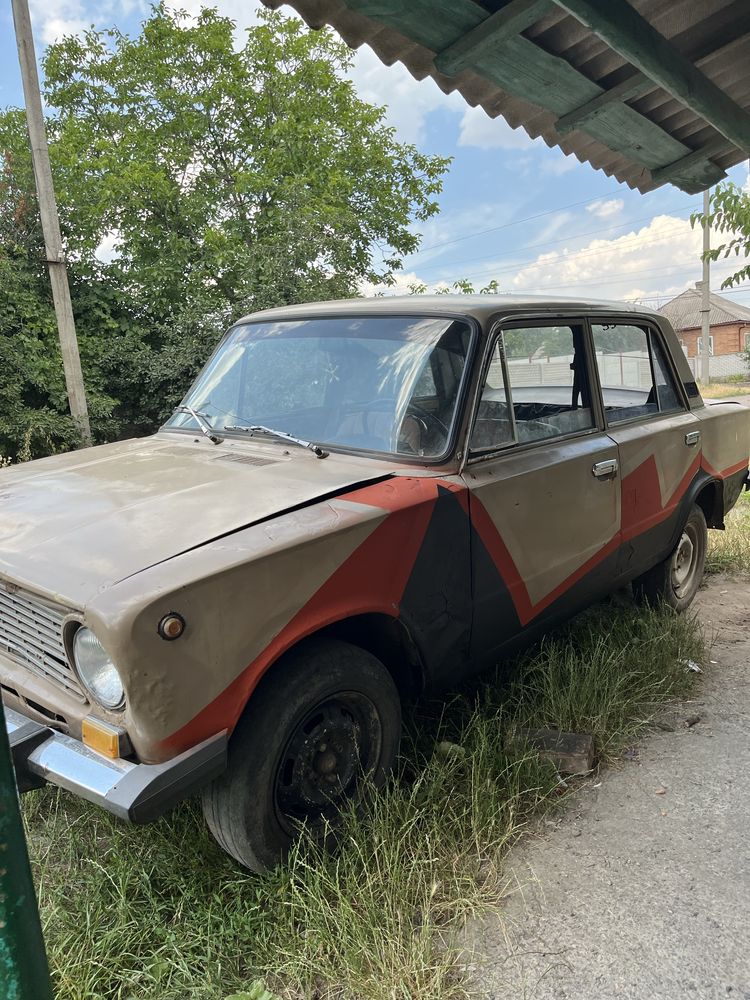 Продам машину жигули Срочно