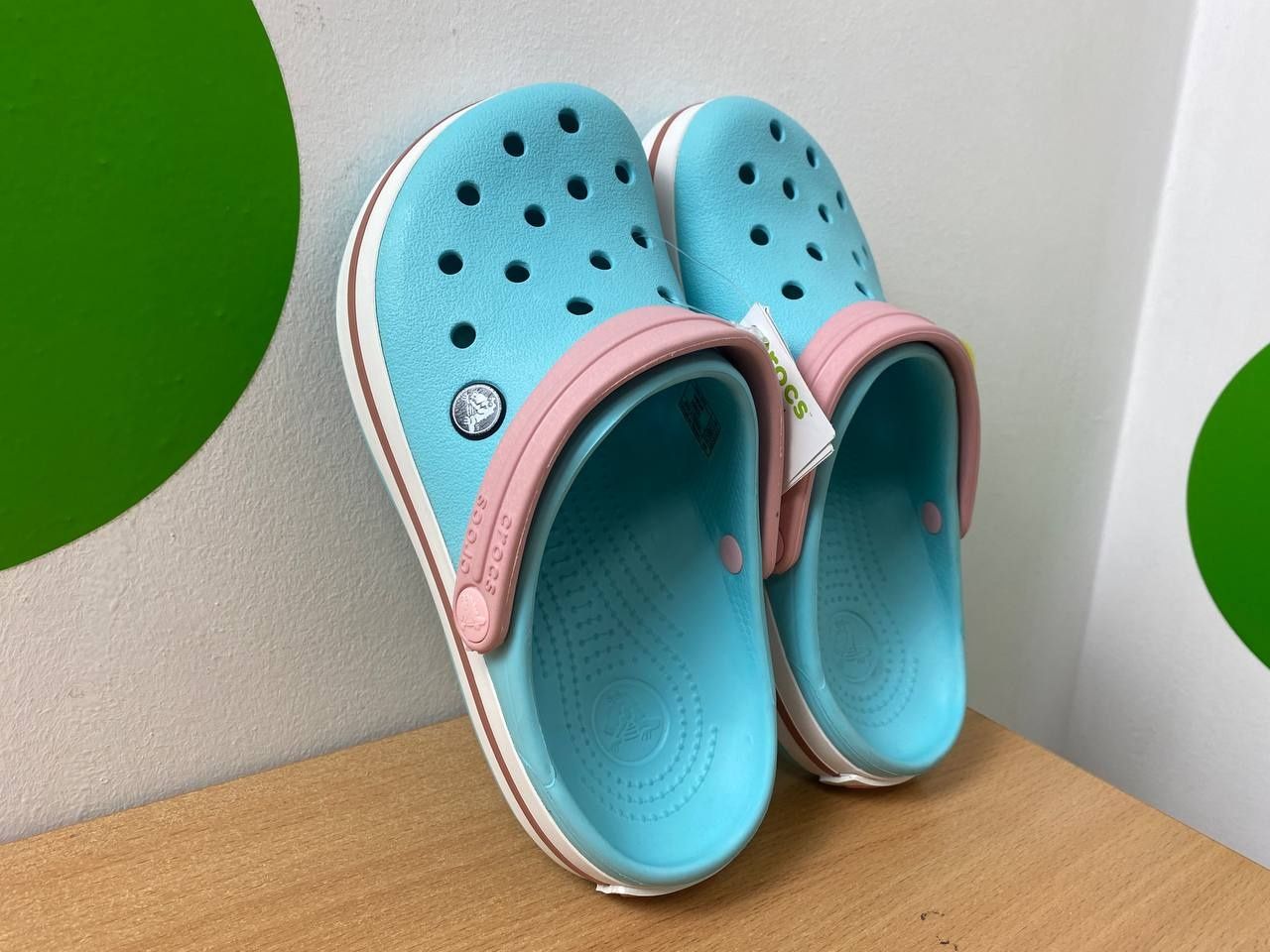 Уцінка ! CROCS Crocband Крокси жіночі розмір 36, 39

Колір: