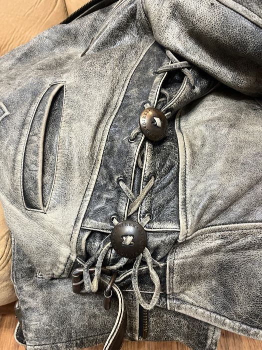 Продам куртку Biker шкіряну