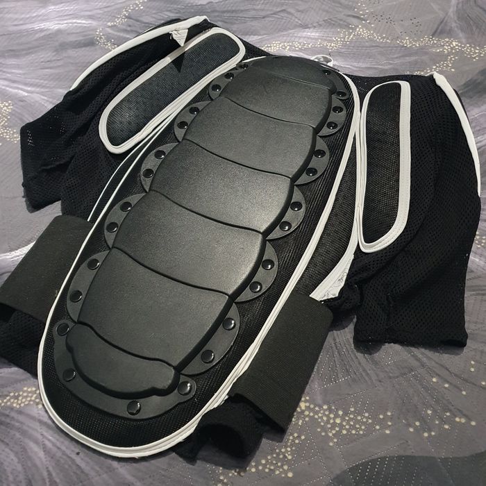 SIXSIXONE Assault Pressure Suite Colete Cervical