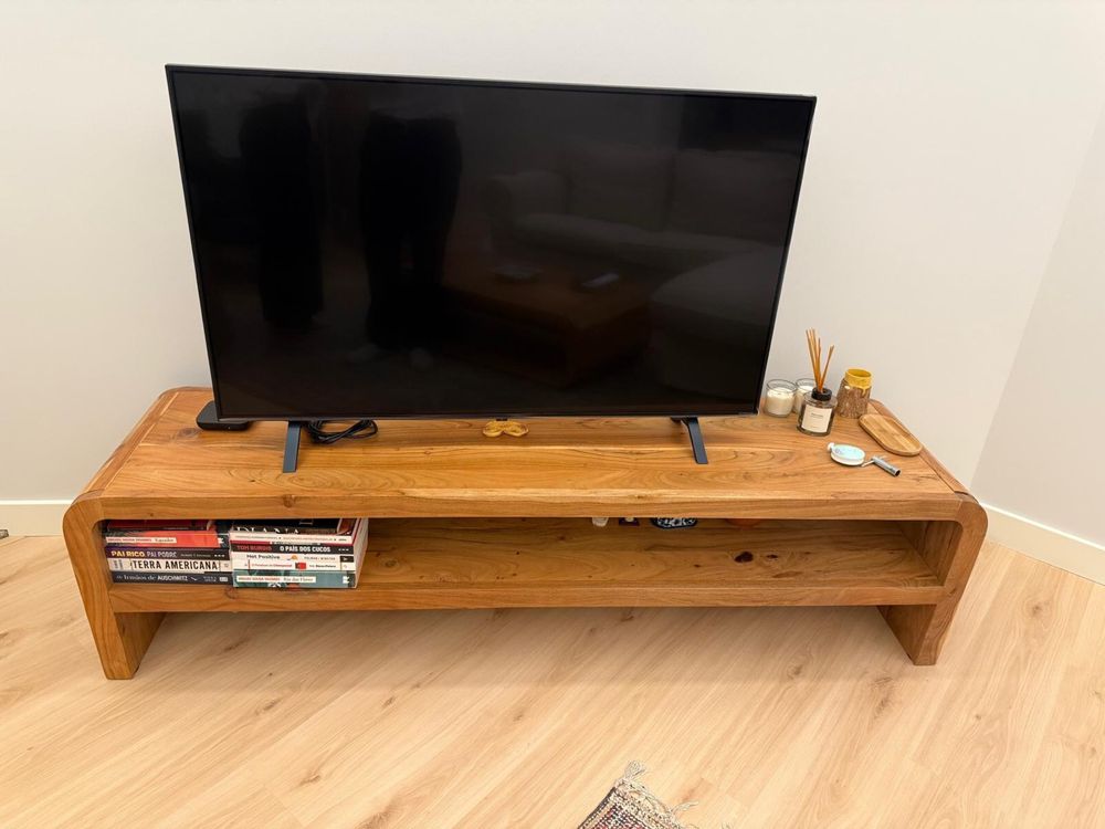 Mesa TV de madeira