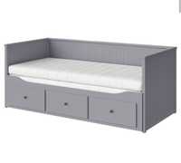 Łóżko Ikea Hemnes szare rozkładane materace szuflady