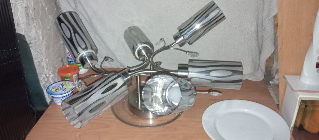 Lambda żyrandol fajny