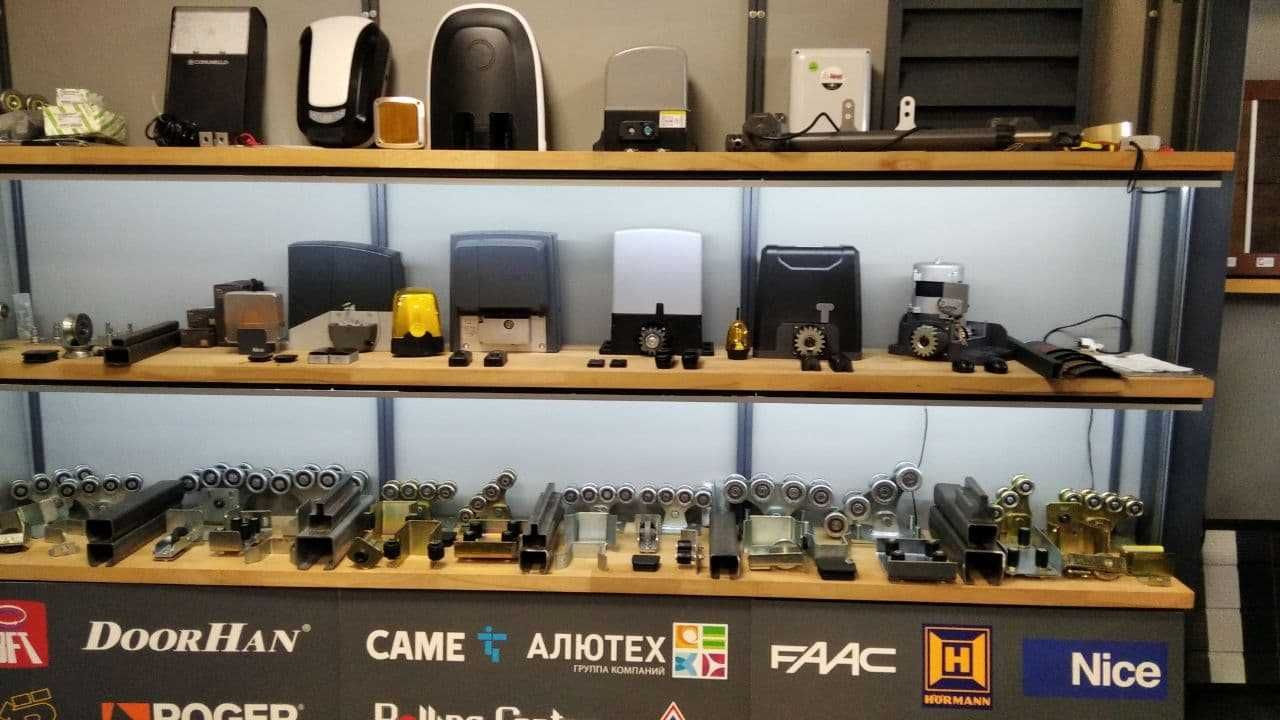 3 x 2 Комплект розпашних воріт LN86 TETRIX (КСС) (звари сам) Розпашные