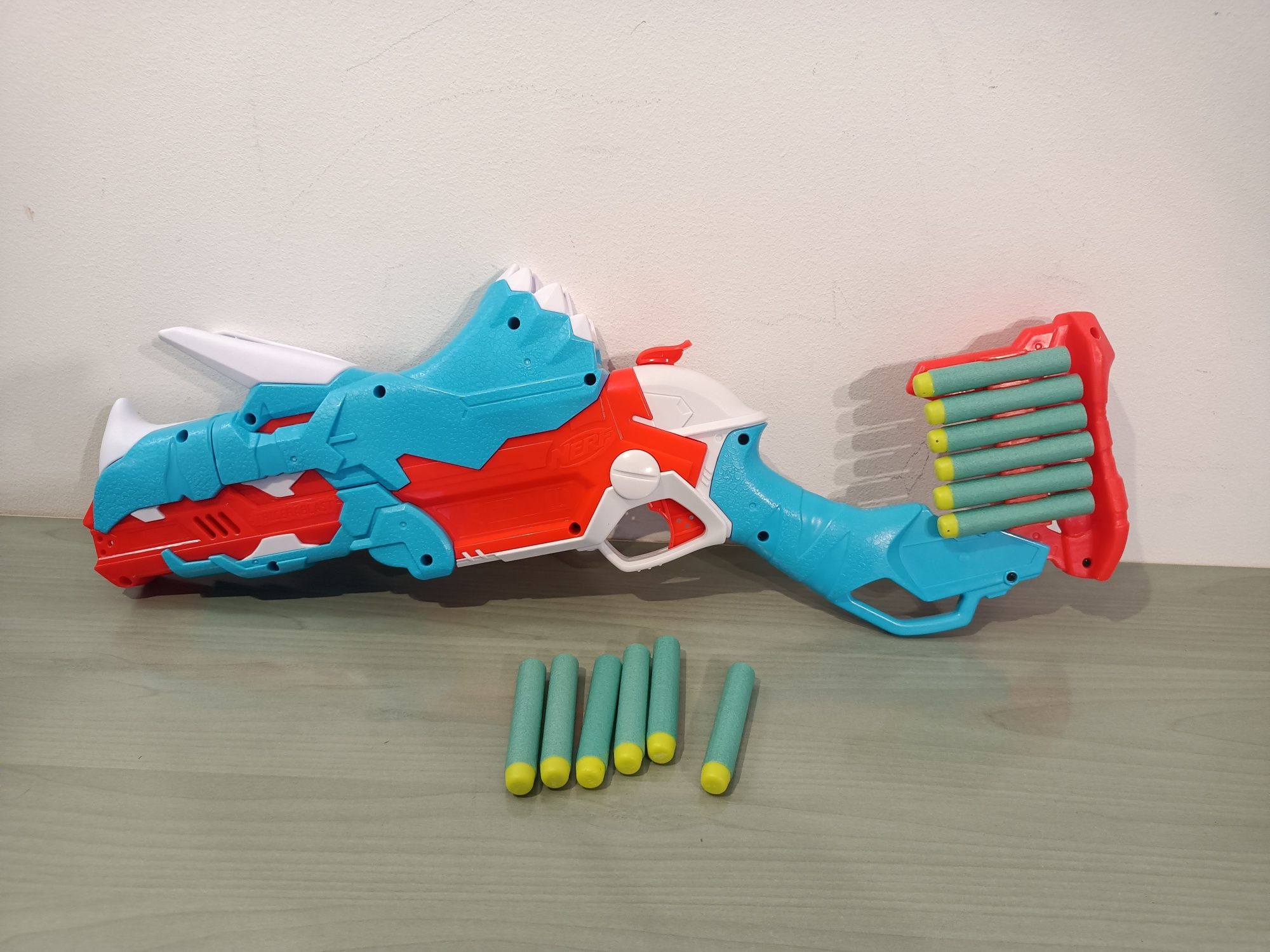 Nerf Dino Squad wyrzutnia pistolet zabawka