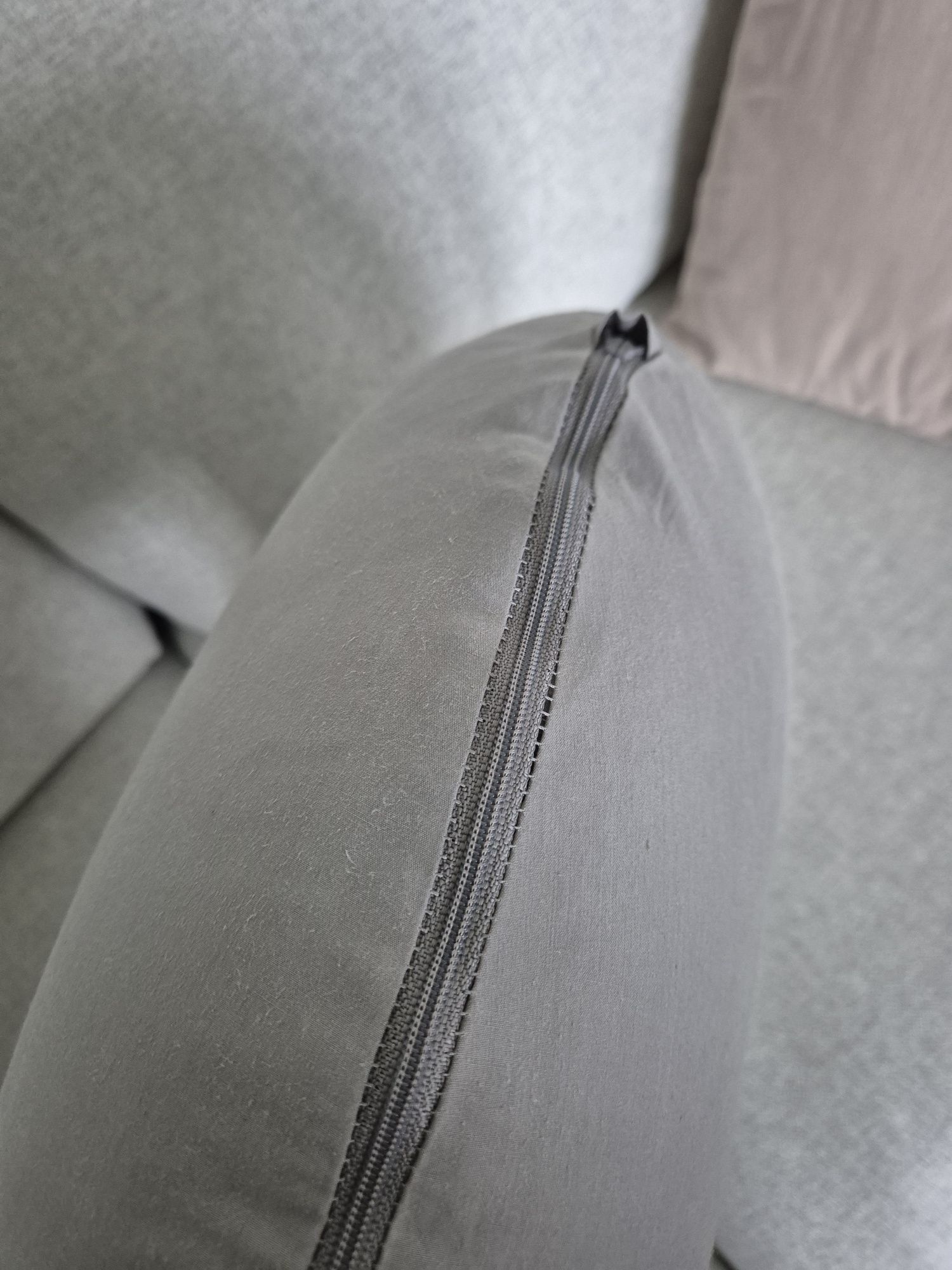 Poduszka do karmienia Ikea
