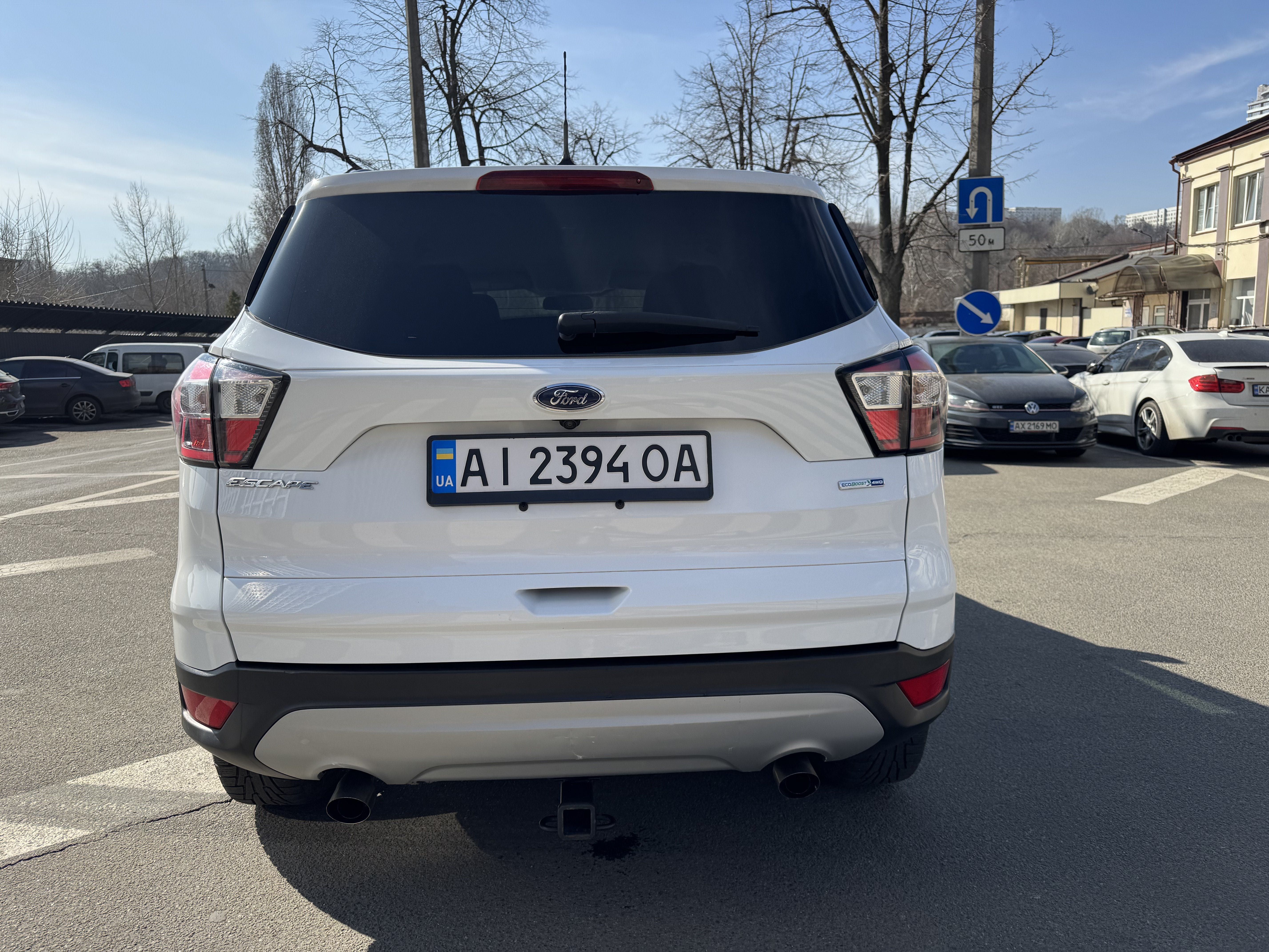 Ford Escape 2018 White 1.5L ecoboost 4x4 sync3