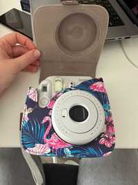 Instax mini 9 aparat polaroid jak nowy + gratis: wkład do aparatu/case