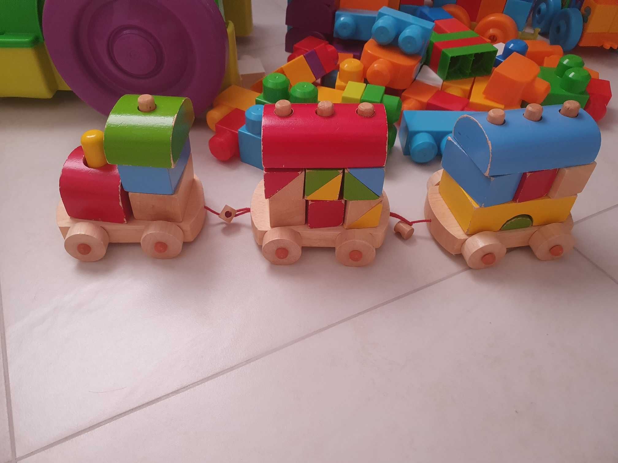 Klocki Mega Bloks + jeździk zjadacz klocków