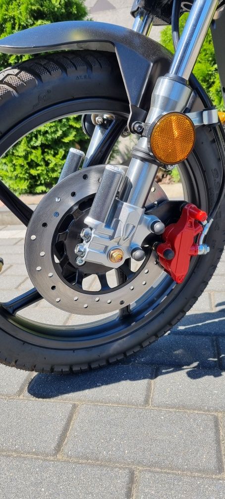 Skuter elektryczny