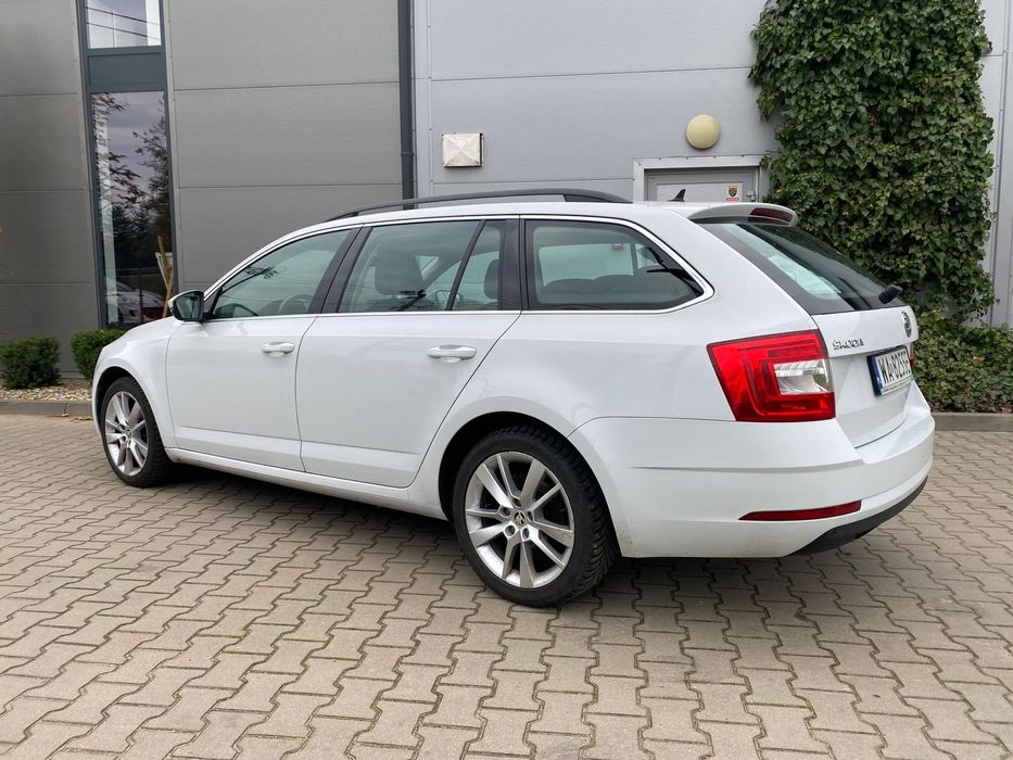 Skoda Octavia Skoda Octavia 1.6 TDI COMBI STYLE F-VAT