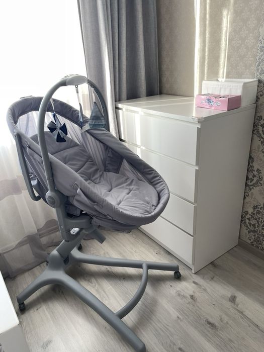 Ліжечко-стільчик Chico 5 в 1 Baby Hug Pro