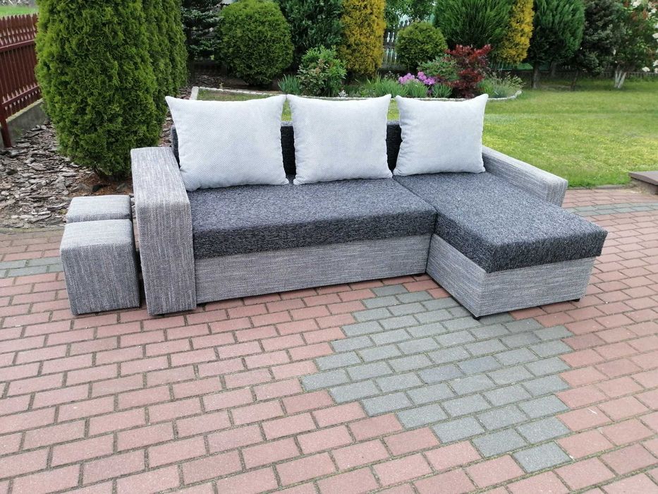 Kanapa GRAND z pufami. Kanapa z funkcją spania.