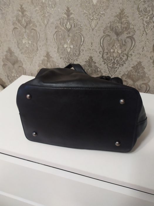 Стильна чорна жіноча сумка з екошкіри, женская сумочка
