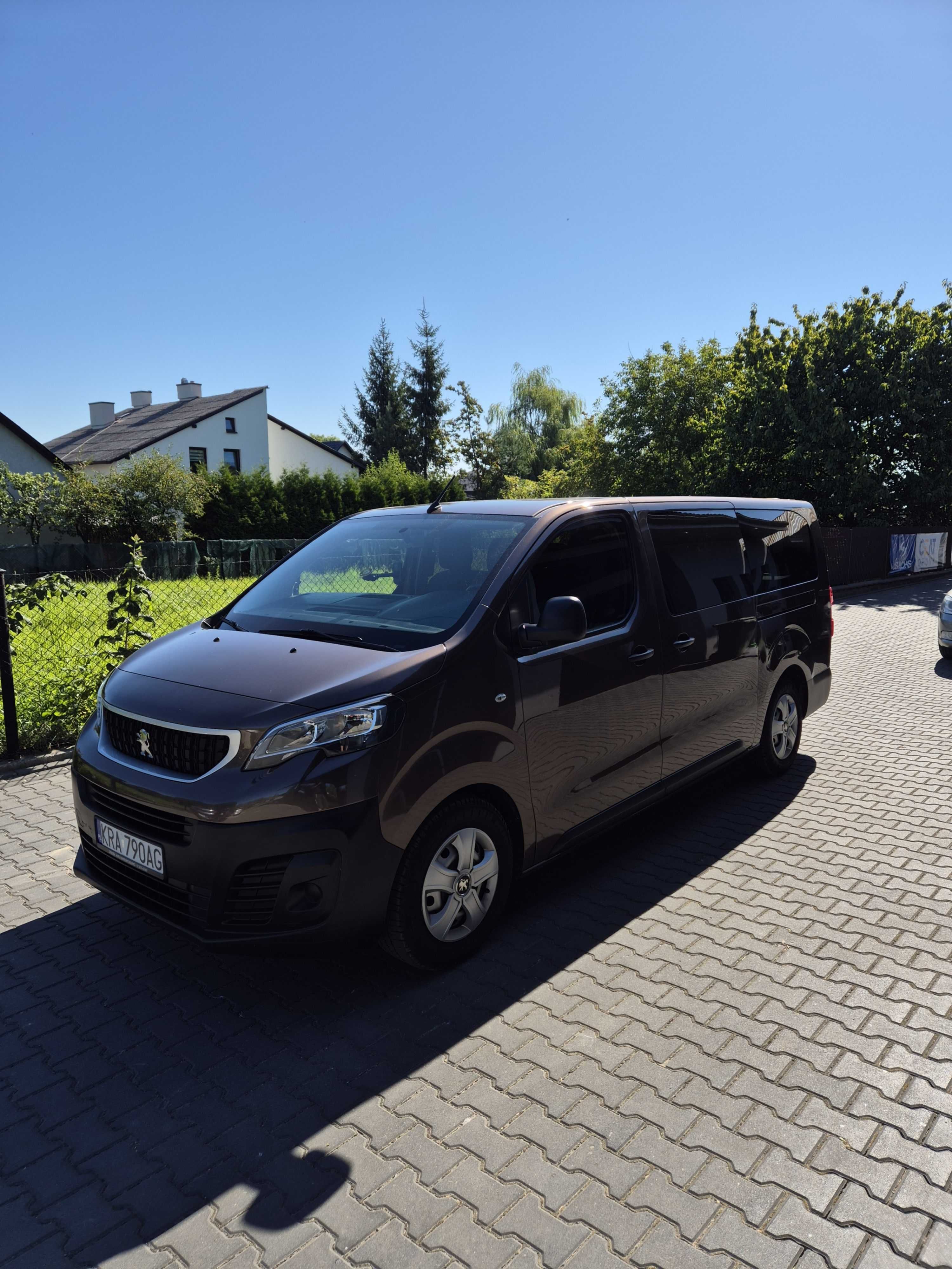 Peugeot Expert 1.6 BlueHDi • 2018 • 218 000 km • 9-osobowy Euro 6