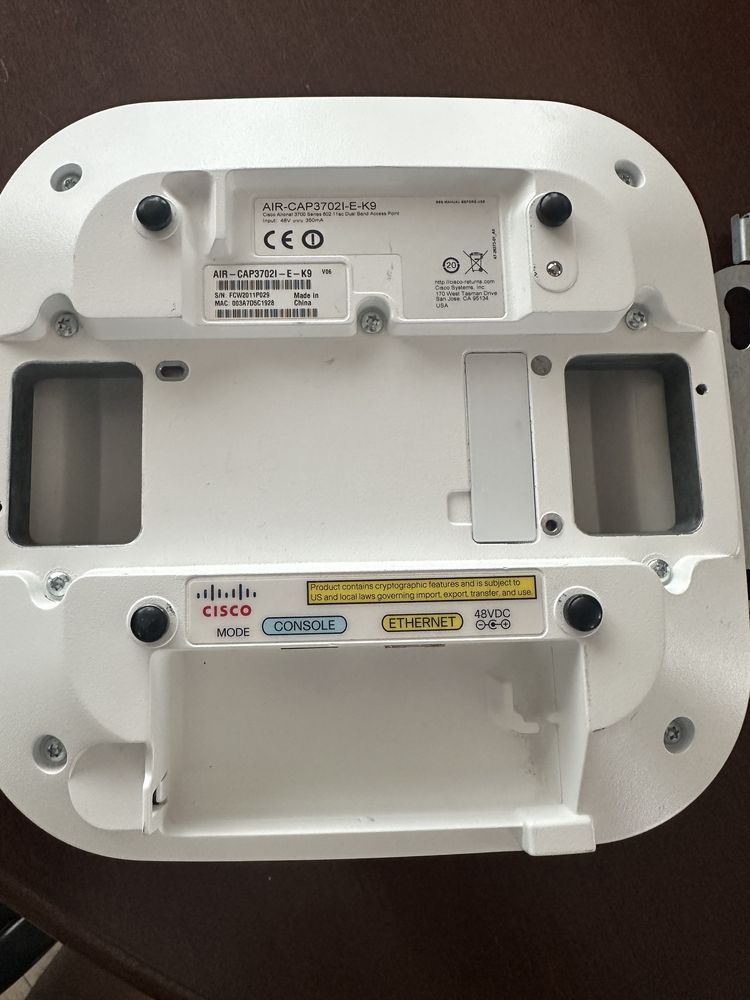 Wi-Fi точка доступа Cisco AIR-CAP3702I-E-K9