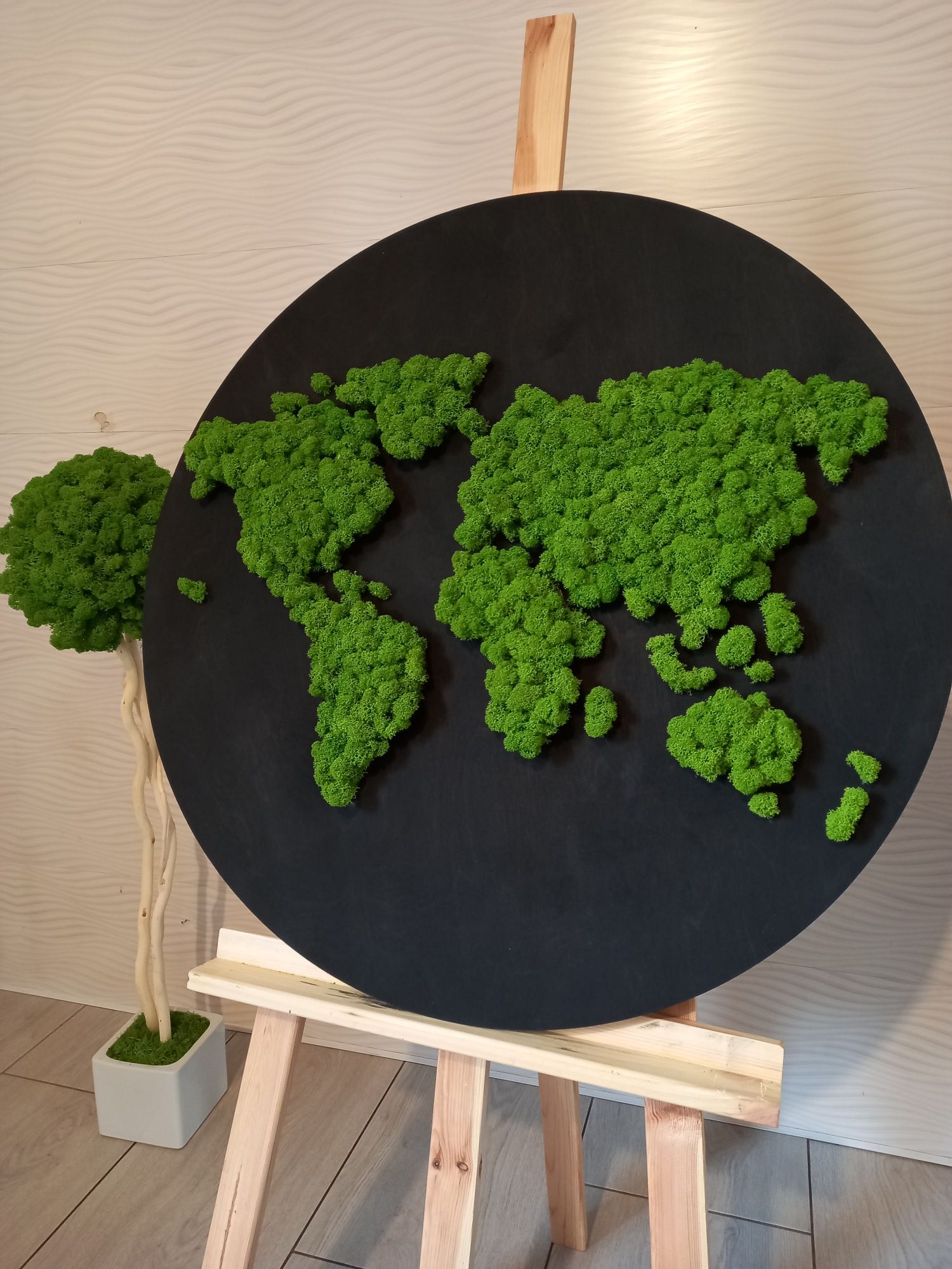 Obraz mapa świata z mchem chrobotkiem. Mech Chrobotek. Dekoracje wnętr