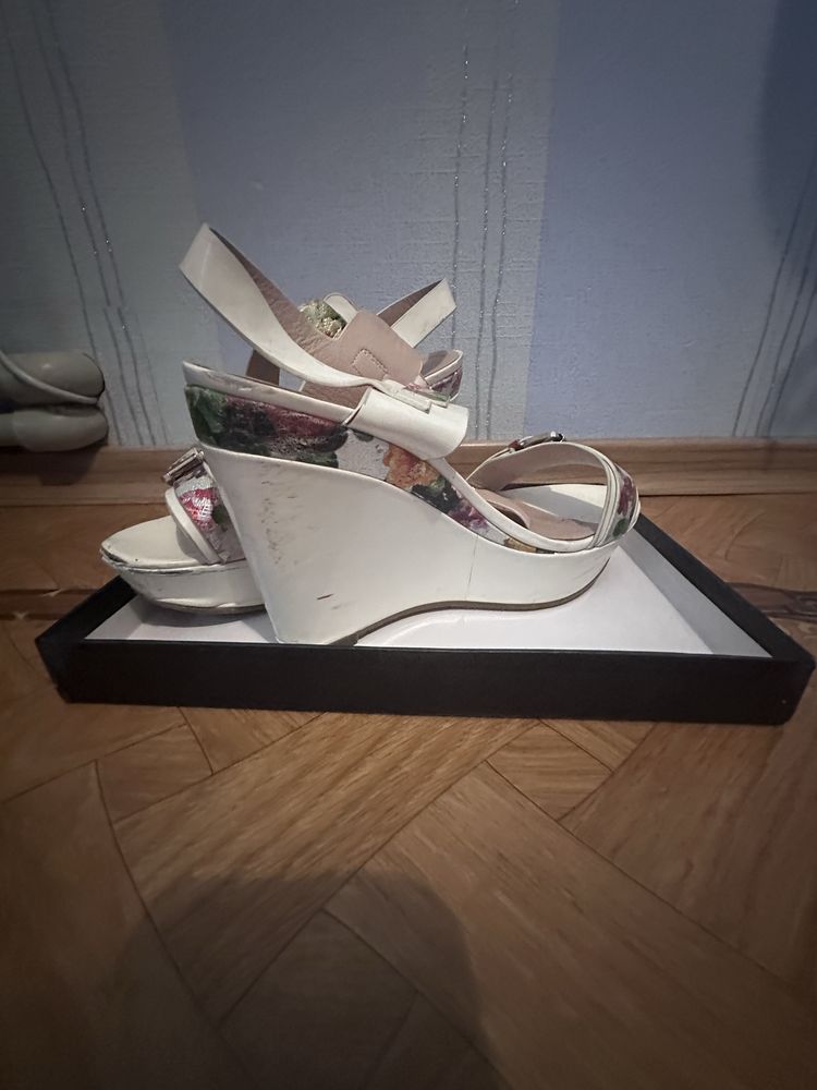 Віддам одяг та взуття, ч2