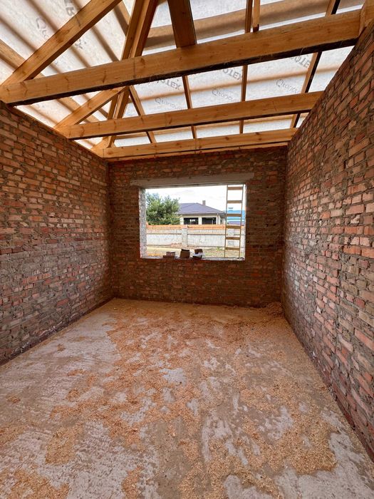 Продаж сучасної новобудови в с. Колоденка підходить під є-Оселю