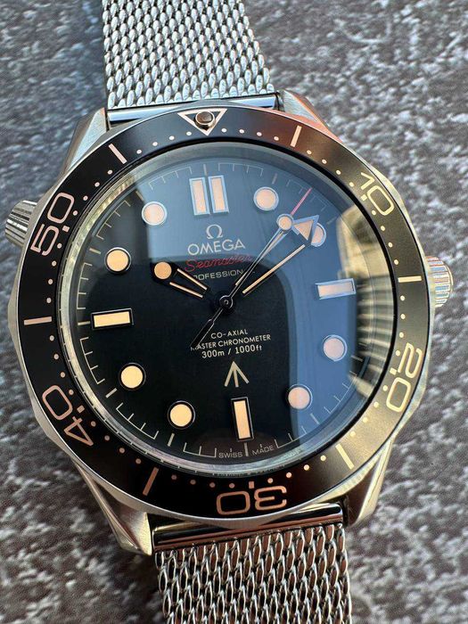 Швейцарские часы Omega Seamaster Diver 300M Master Co-Axial