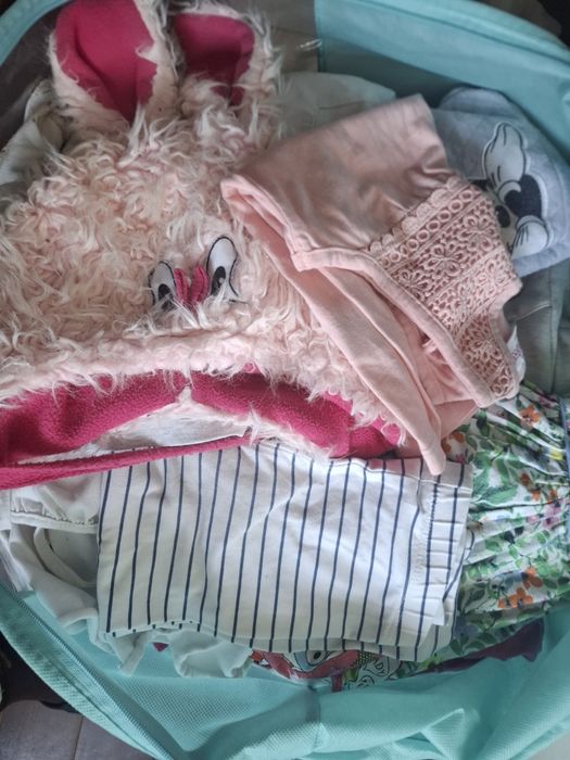 Ubranka dla dziewczynki