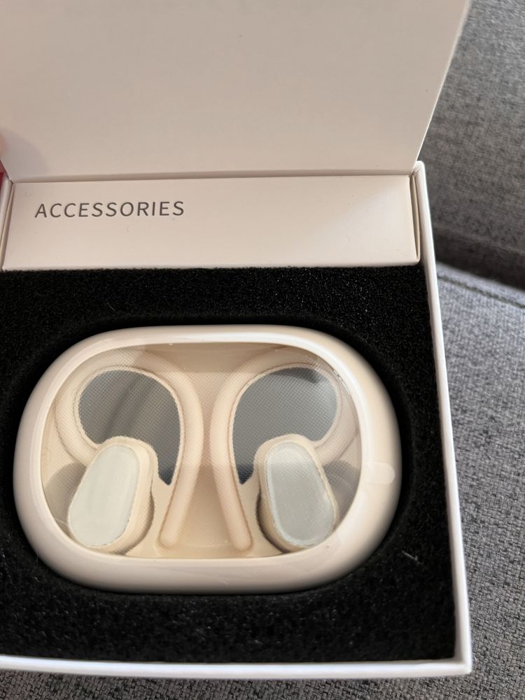 Earbuds bluetooth