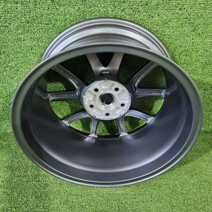 диски R18 5x114.3 DIA 64.1  Tesla Model 3 Model Y DT02