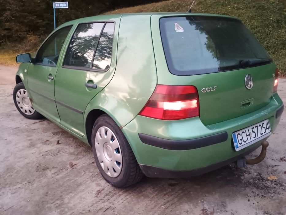 OC na rok VW Golf 4 1.6benz/Gaz 364t.km. Hak Klima