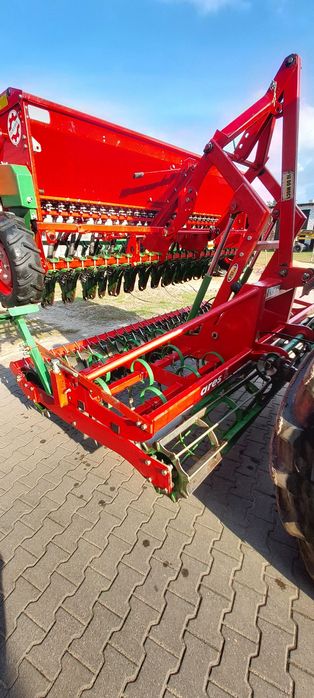 Zestaw uprawowo siewny Unia 3m