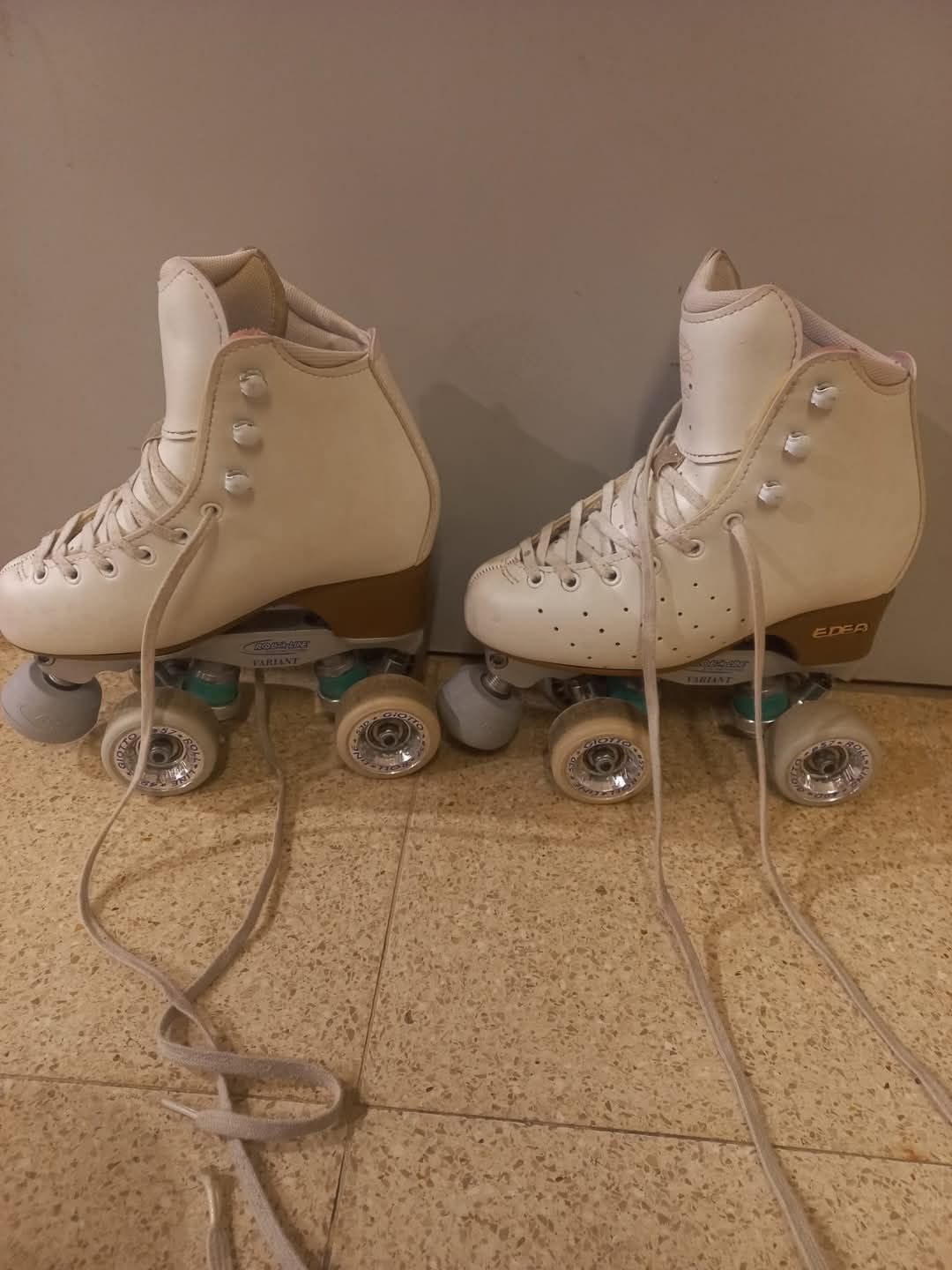 Patins em 2° mão