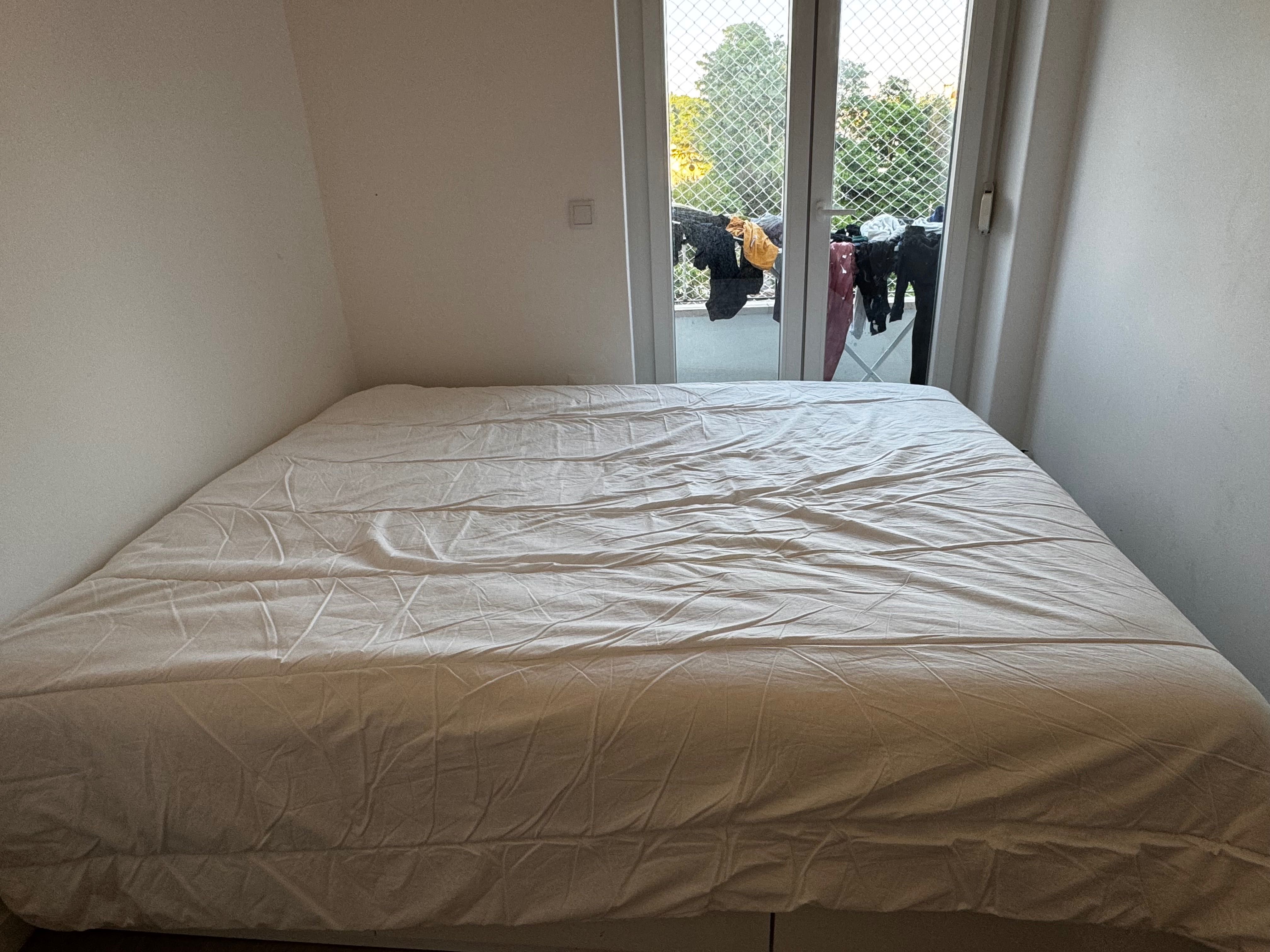 Cama a venda 6 meses de uso