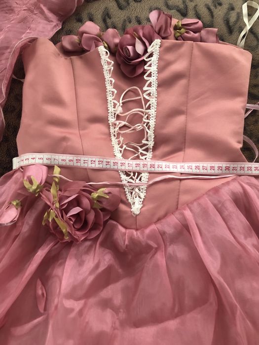 Випускна сукня на розмір L