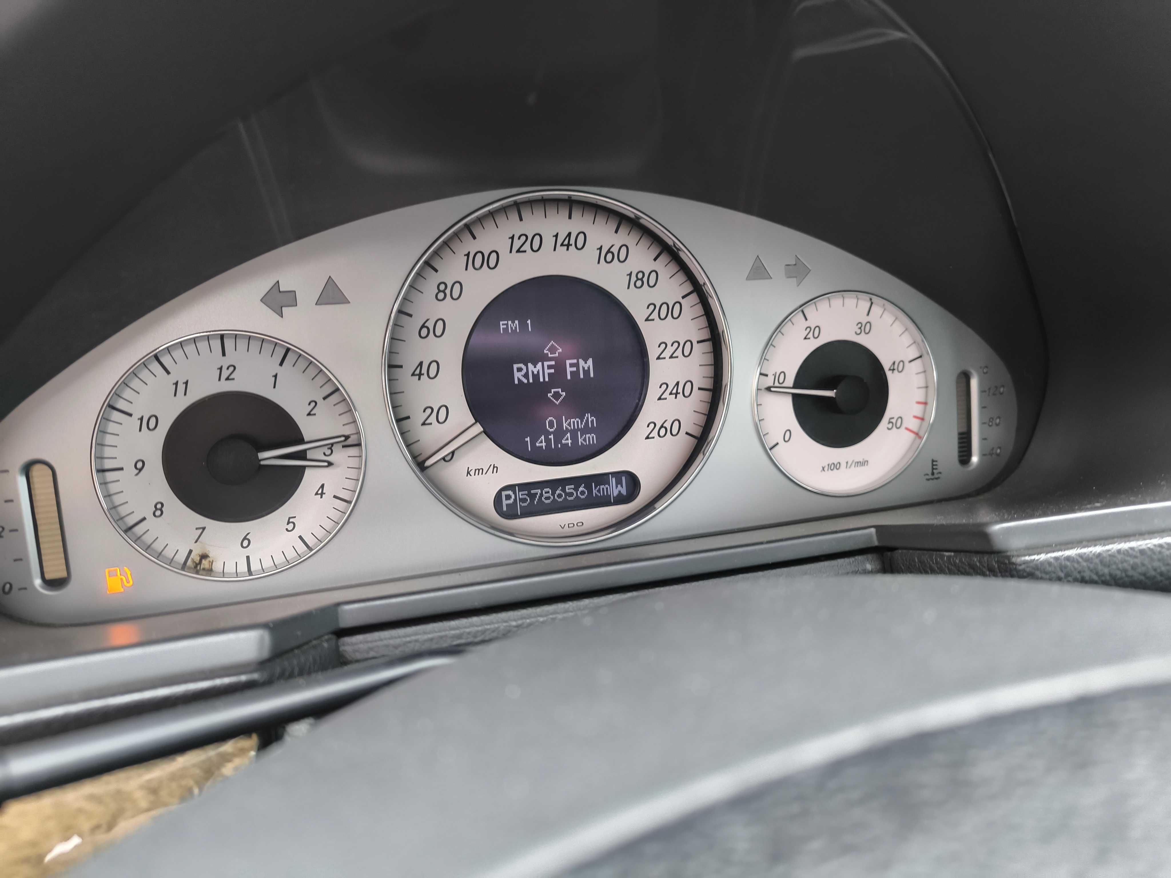 Mercedes W211 270 CDI 220KM Avangarde Xenon