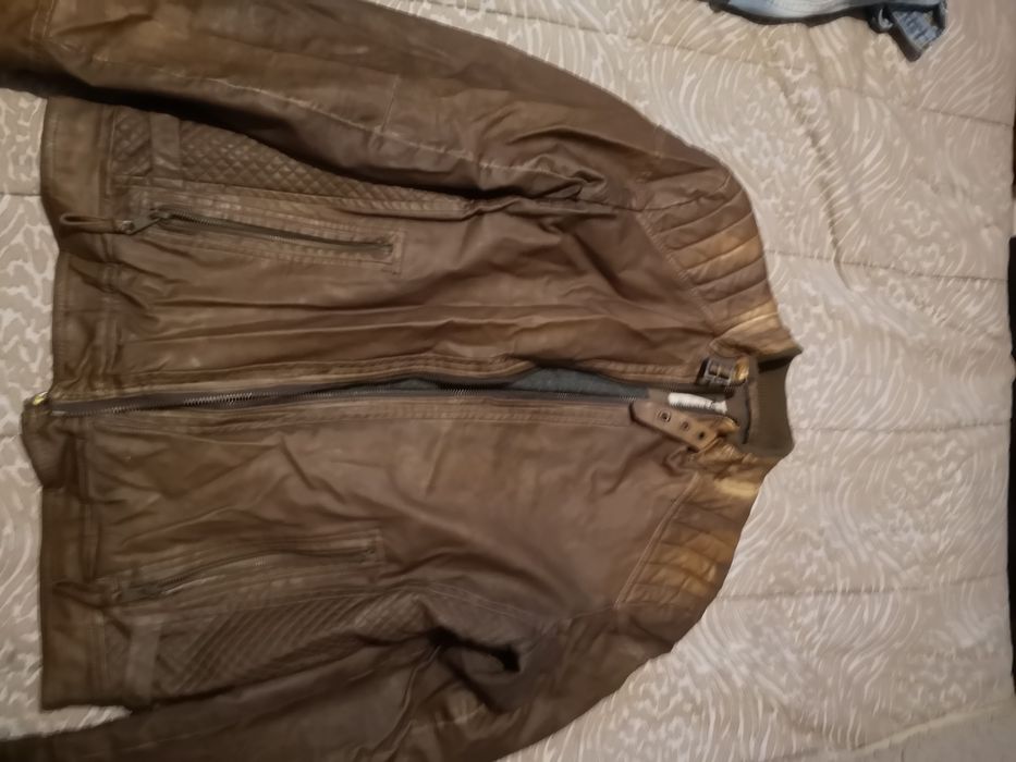 VÁRIOS CASACOS NO ANÚNCIO Casaco homem lefties zara pull bear bershka