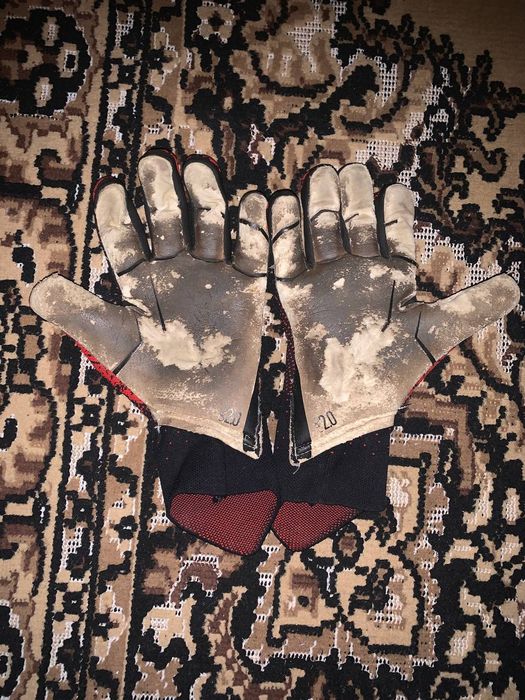 Перчатки беушні адідас