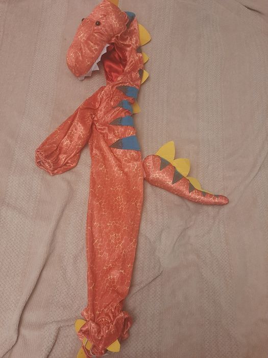 Костюм динозавра на 4-6 р