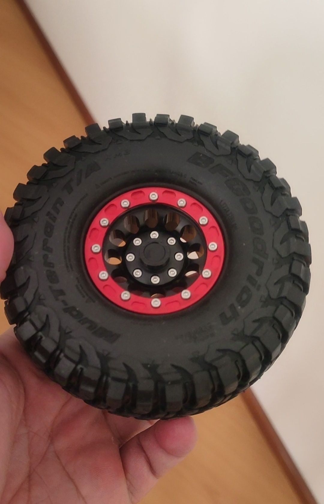 Jantes RC crawler scale com pneus
