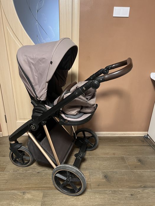 Коляска 2в1 Roan Ivi